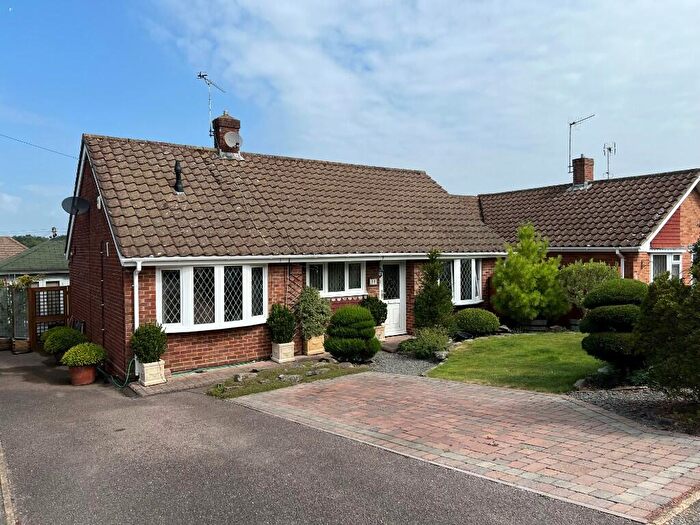 4 Bedroom Chalet For Sale In Kelvin Close, SO45