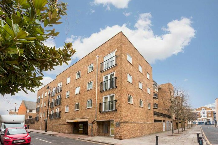 1 Bedroom Flat To Rent In Narrow Street, London, E14