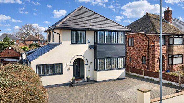 2 Bedroom Detached House For Sale In Leaway, Greasby, Merseyside, CH49