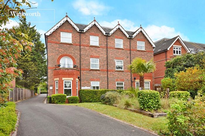 2 Bedroom Flat For Sale In Albion Road, Sutton, SM2