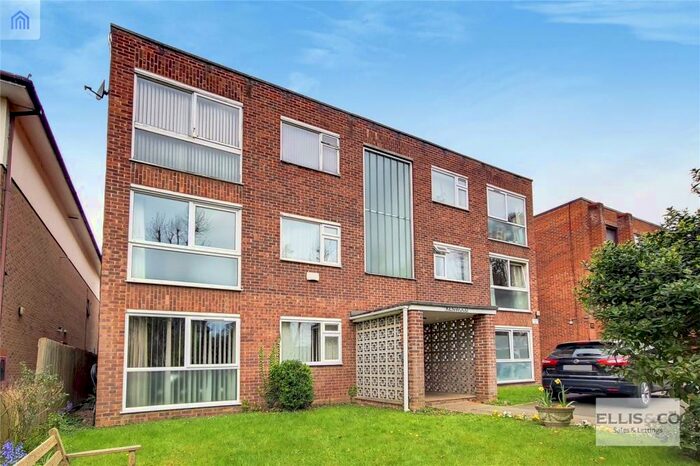 1 Bedroom Apartment To Rent In Wellington Road, Enfield, Middlesex, EN1
