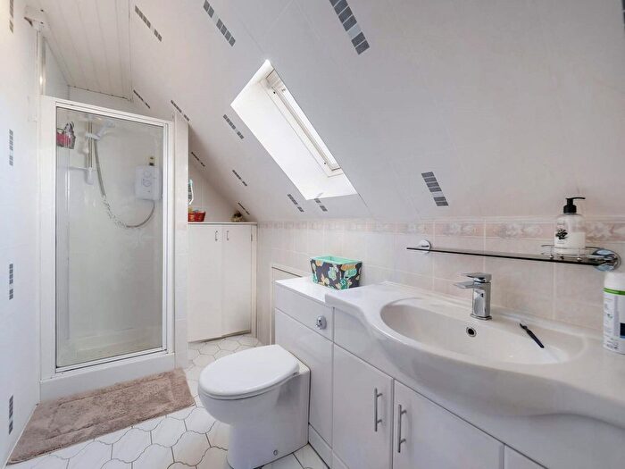 4 Bedroom Bungalow For Sale In Carrick Drive, Mount Vernon, Glasgow, G32