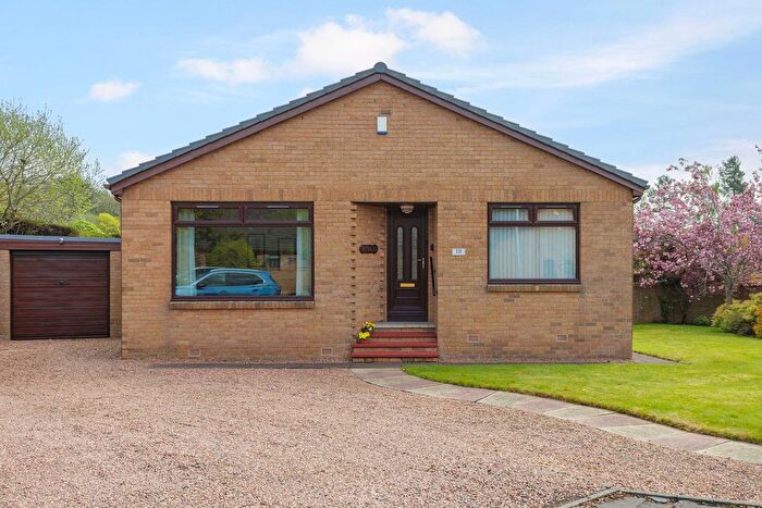 3 Bedroom Detached Bungalow For Sale In Greenmantle Way, Glenrothes, KY6