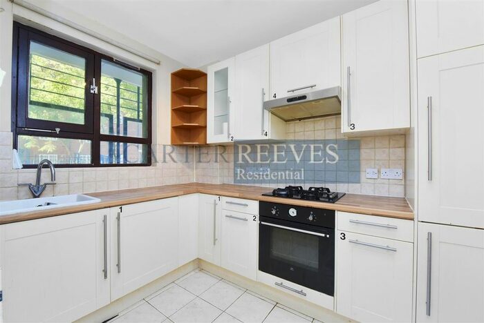 4 Bedroom Flat To Rent In Sandfield, Cromer Street, London, WC1H
