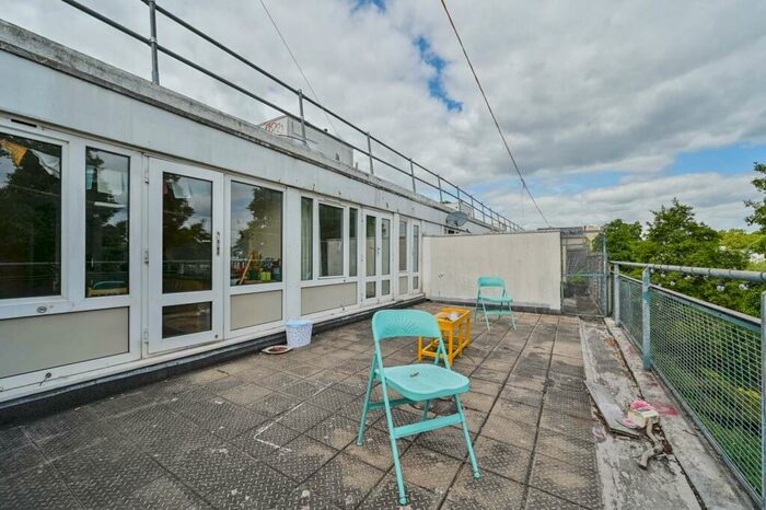 4 Bedroom Flat To Rent In Weedington Road, Gospel Oak, London, NW5