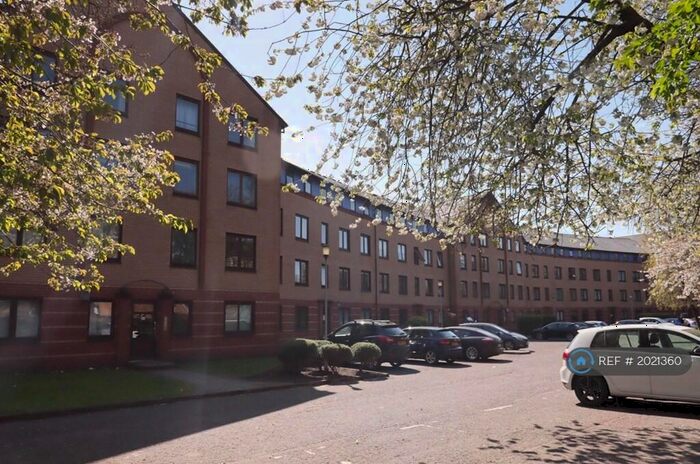 2 Bedroom Flat To Rent In Plantation Park Gardens, Glasgow, G51