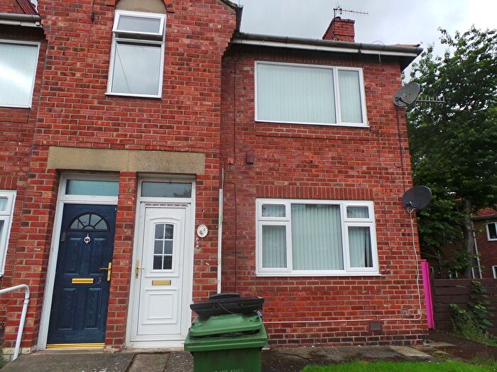 3 Bedroom Flat To Rent In Elm Avenue, Gateshead, NE11
