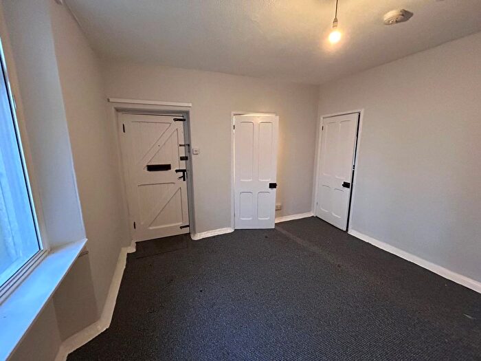 1 Bedroom Flat To Rent In Bede Houses, Middle Street, Burton-By-Lincoln, Lincoln, LN1