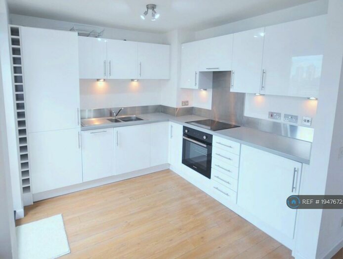 1 Bedroom Flat To Rent In Wapping High St, London, E1W