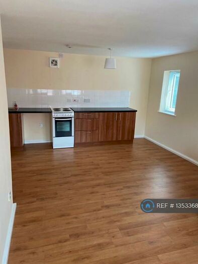 1 Bedroom Flat To Rent In Spring Court, Stapleford, Nottingham, NG9