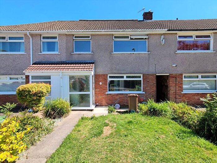 4 Bedroom Terraced House For Sale In Porset Close, Caerphilly, CF83