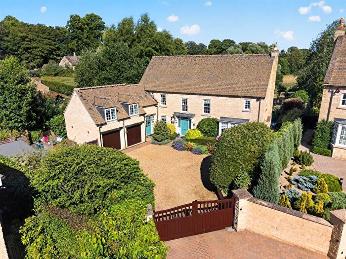 5 Bedroom Detached House For Sale In Church Farm Close, Exton, Oakham, LE15