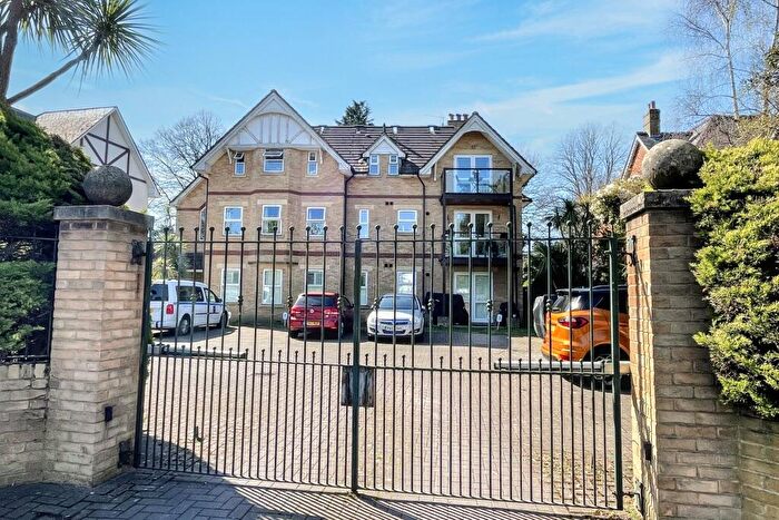 2 Bedroom Flat To Rent In Bournemouth, BH1