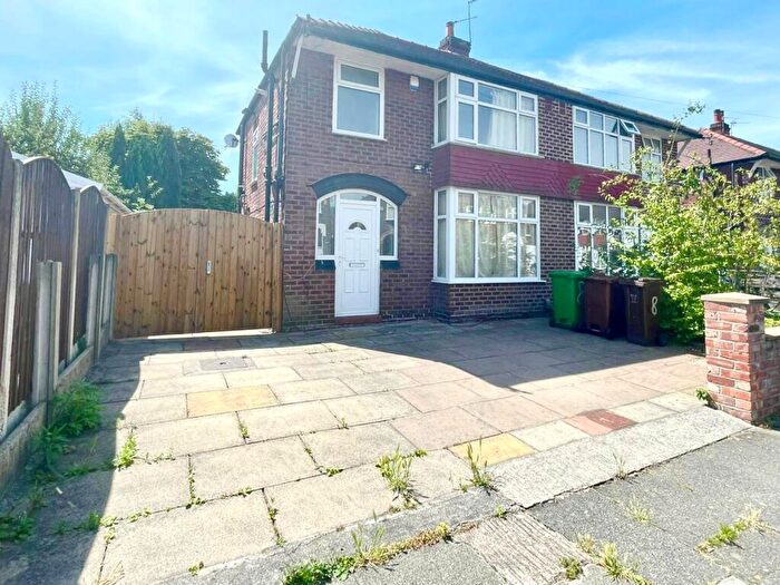 1 Bedroom Semi Detached House To Rent In Alverstone Road, Withington, M20