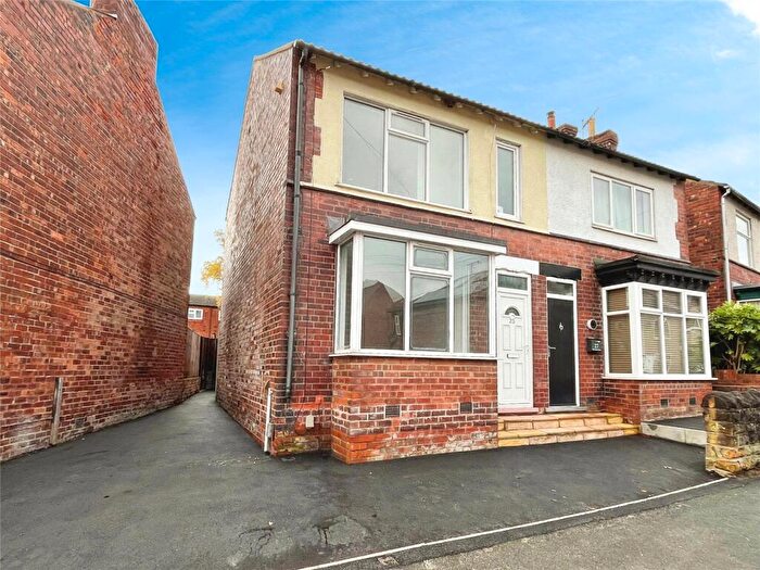 3 Bedroom Semi-Detached House To Rent In Little Hallam Lane, Ilkeston, Derbyshire, DE7