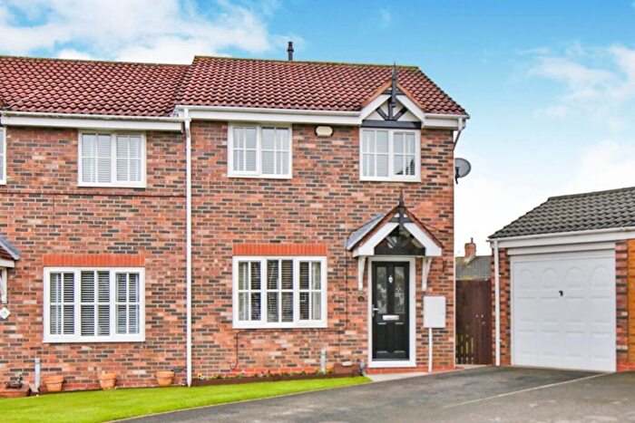 3 Bedroom Semi-Detached House To Rent In Priestburn Close, Esh Winning, Durham, DH7