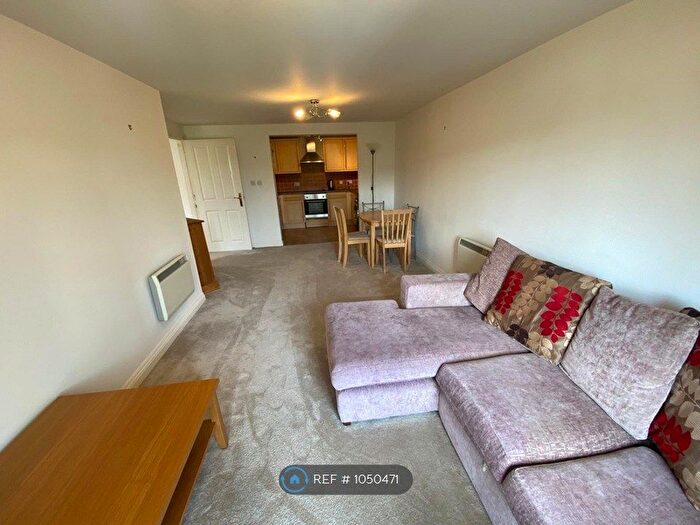 2 Bedroom Flat To Rent In Bristol, Bristol, BS3