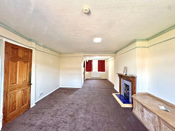 3 Bedroom Terraced House To Rent In Exmouth Road, Hayes, UB4