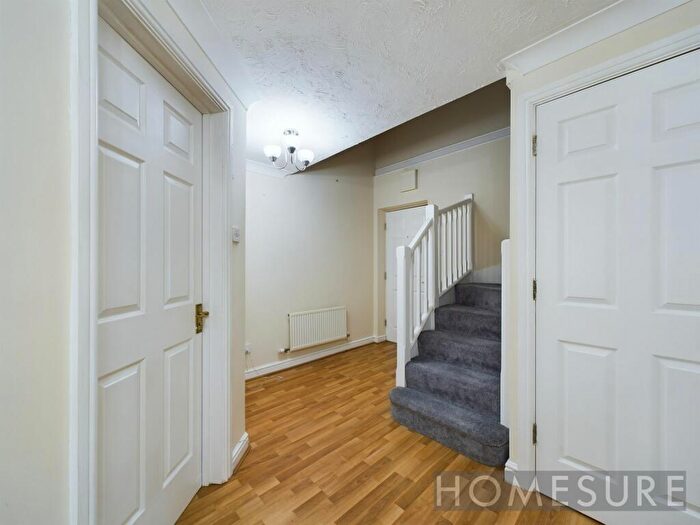 2 Bedroom Apartment For Sale In South Ferry Quay, Liverpool, L3