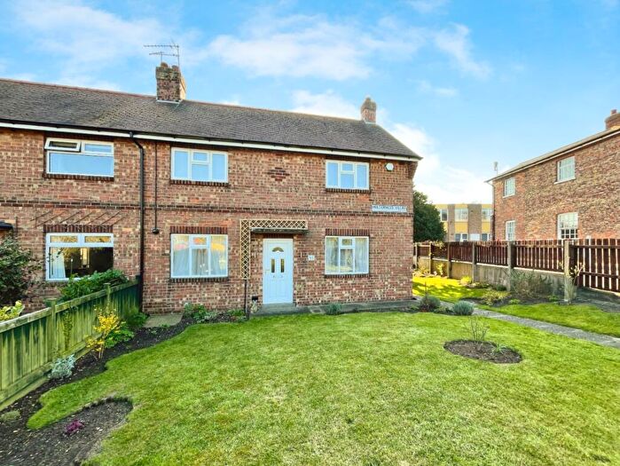 3 Bedroom Semi-Detached House For Sale In Holderness Villas, Skirlaugh, Hull, HU11