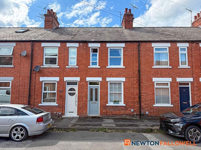 3 Bedroom Terraced House For Sale In Nicholson Street, Newark, NG24