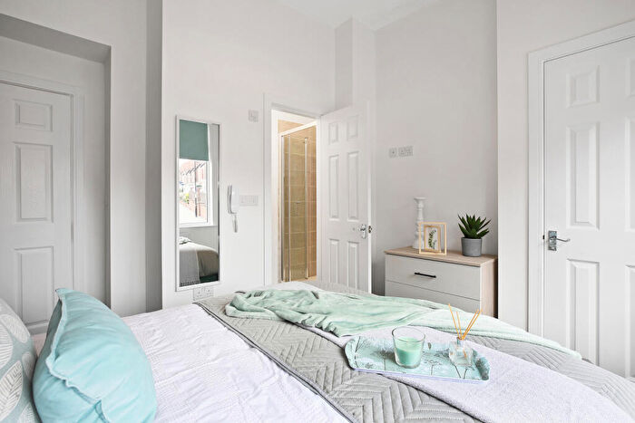 1 Bedroom Semi-Detached House To Rent In Burngreave, S4