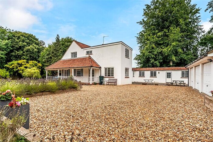 4 Bedroom Detached House For Sale In Shere Road, West Clandon, Surrey, GU4