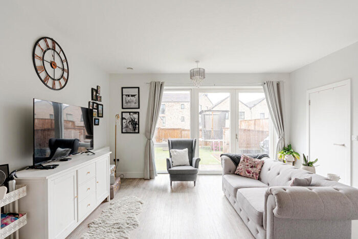 2 Bedroom Terraced House For Sale In Laurel Way, Southmead, Bristol, BS10