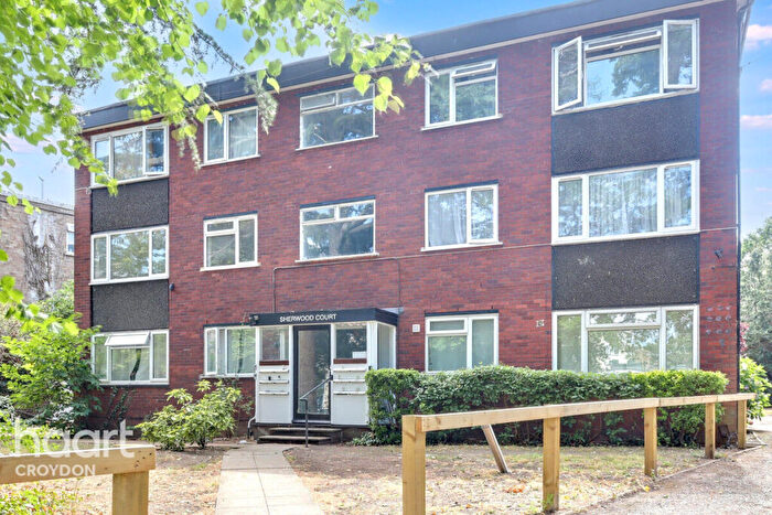 1 Bedroom Block Of Apartments For Sale In Nottingham Road, South Croydon, CR2