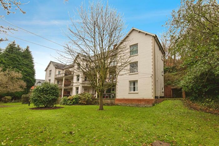 1 Bedroom Flat For Sale In Station Road, Tiverton, EX16