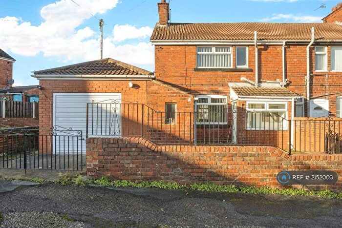 3 Bedroom Terraced House To Rent In King Avenue, Maltby, Rotherham, S66