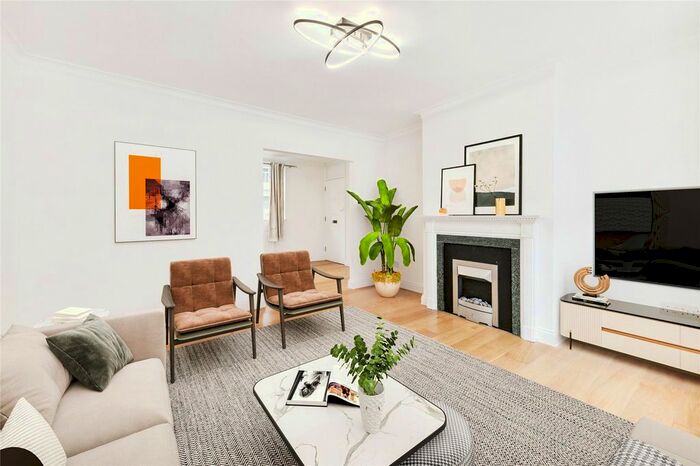 4 Bedroom Mews To Rent In Stanhope Mews East, South Kensington, London, SW7