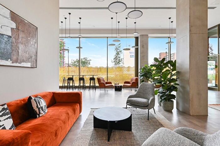 2 Bedroom Apartment To Rent In The Interchange, Daw Bank, Stockport, Greater Manchester, SK3