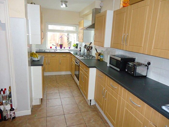 4 Bedroom Property To Rent In Llanishen Street, Heath, Cardiff, CF14