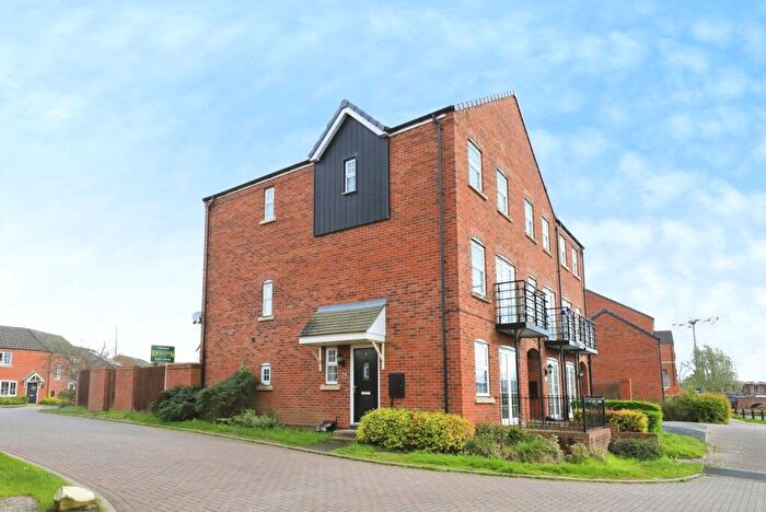 4 Bedroom Town House For Sale In Georgian Way, Kidderminster, Worcestershire, DY10