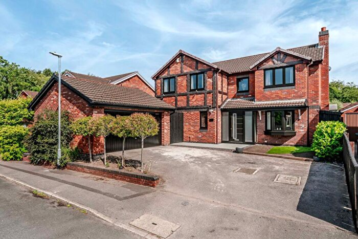 4 Bedroom Detached House For Sale In Cam Wood Fold, Clayton-Le-Woods, PR6