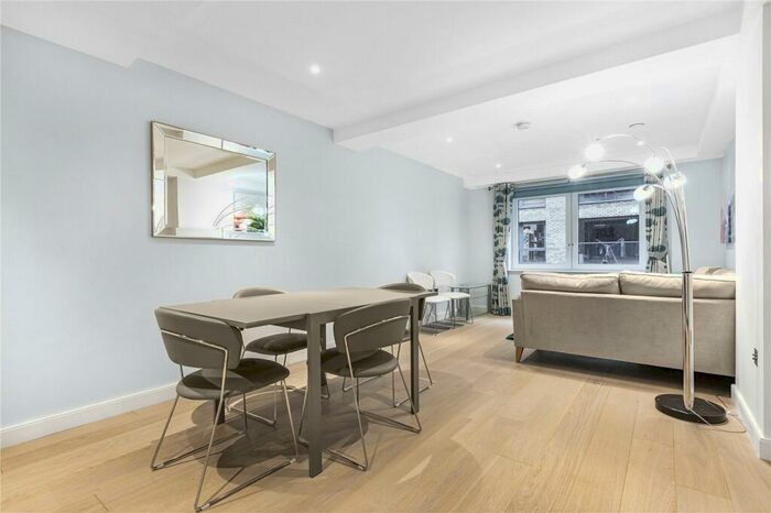 2 Bedroom Apartment To Rent In Wharf Road, London, N1
