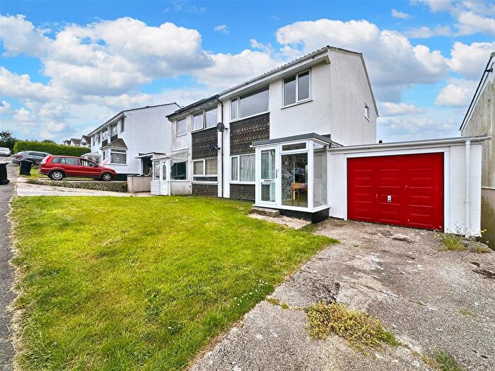 3 Bedroom Semi-Detached House For Sale In Semi Detached House Near Village Centre, Porthleven, TR13