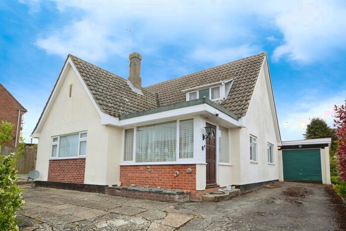 4 Bedroom Bungalow For Sale In Silver Street, Wethersfield, Braintree, CM7