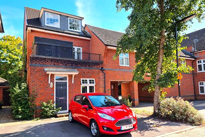 2 Bedroom Maisonette To Rent In Eastleigh, SO50