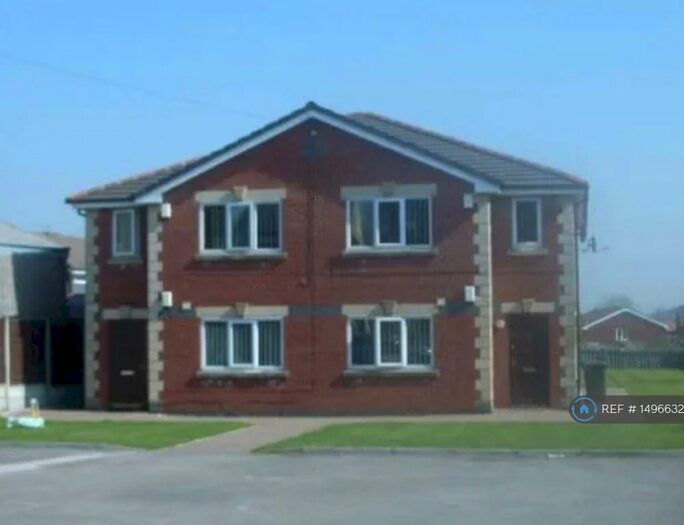 2 Bedroom Maisonette To Rent In Denning Place, Swinton, Manchester, M27