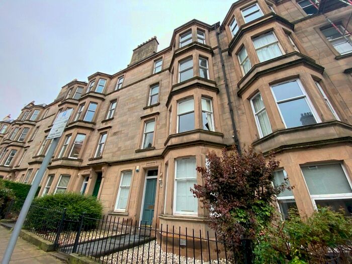 2 Bedroom Flat To Rent In Comely Bank Avenue, Stockbridge, Edinburgh, EH4