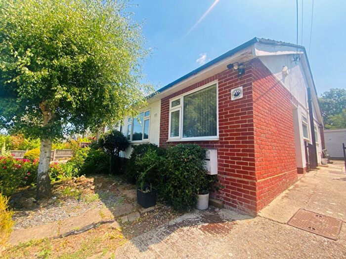 2 Bedroom Bungalow To Rent In Dargate Road, Yorkletts, CT5