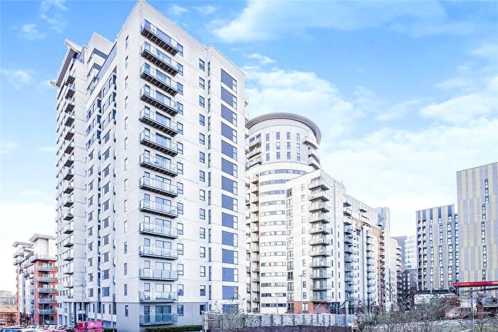 2 Bedroom Flat For Sale In Lord Street, Manchester, Greater Manchester, M4