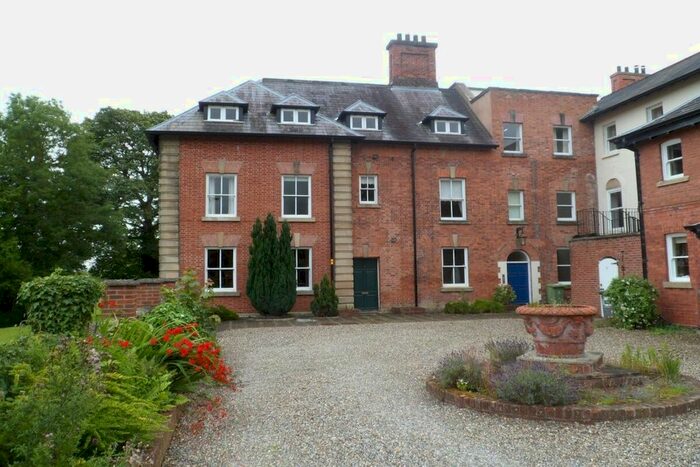 2 Bedroom Flat For Sale In Pickhill, Cross Lanes, Wrexham LL13