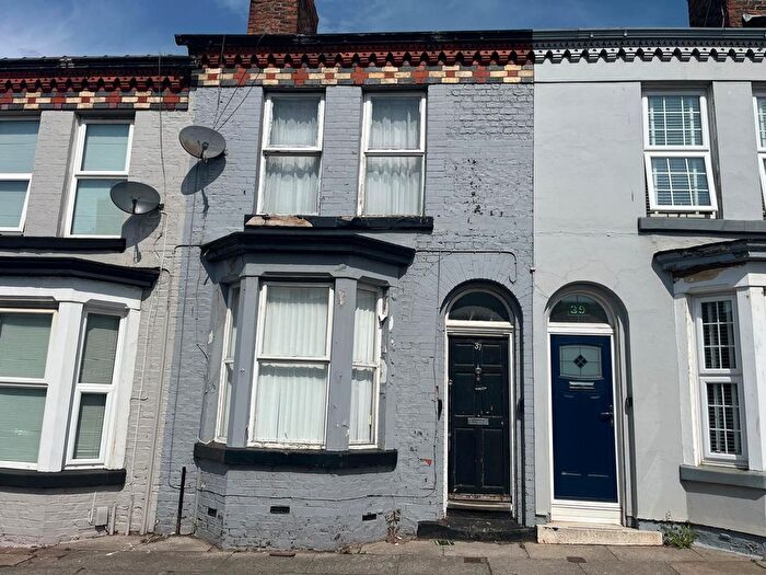 3 Bedroom Terraced House For Sale In Daisy Street, Liverpool, L5