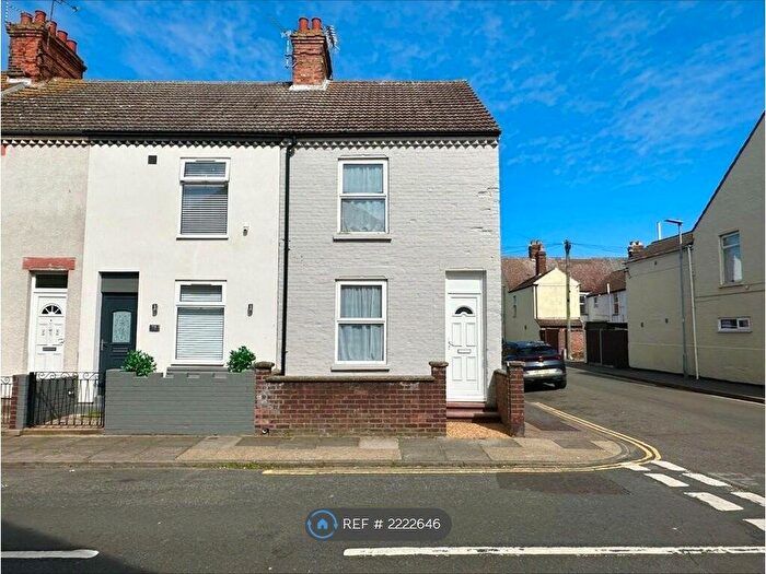 3 Bedroom End Of Terrace House To Rent In Century Road, Great Yarmouth, NR31