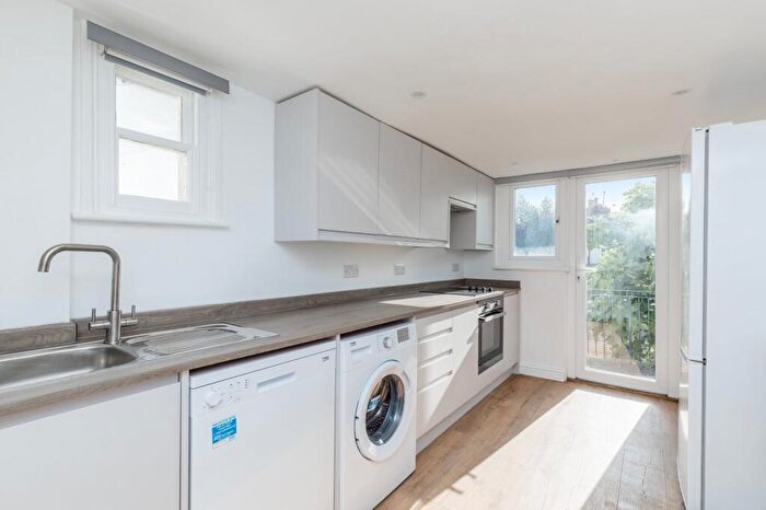 1 Bedroom House Of Multiple Occupation To Rent In York Grove, Brighton, East Sussex, BN1