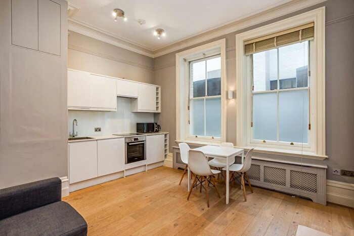1 Bedroom Flat For Sale In Jermyn Street, London, SW1Y - Photo 3