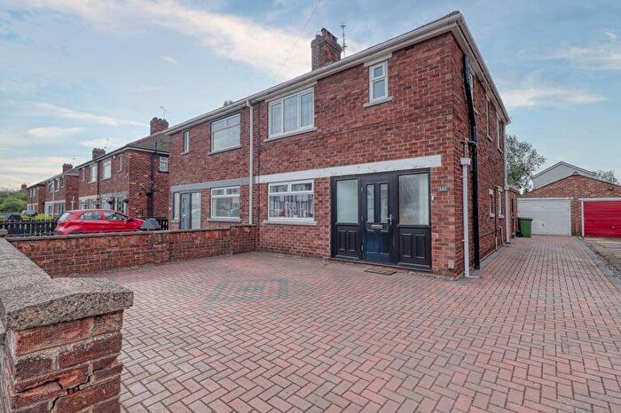 3 Bedroom Semi-Detached House For Sale In East Common Lane, Scunthorpe, DN16